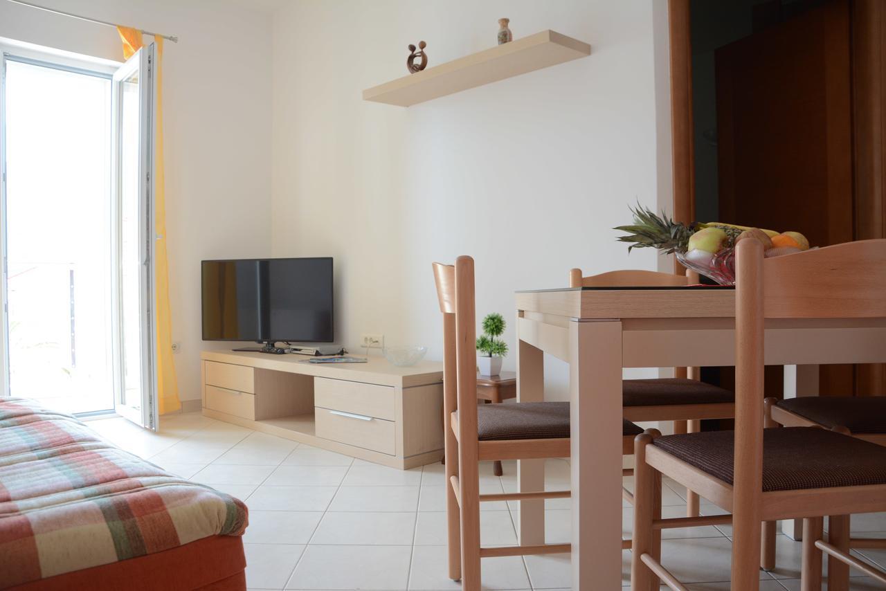 Apartment Dakic Χέρτσεγκ Νόβι Εξωτερικό φωτογραφία
