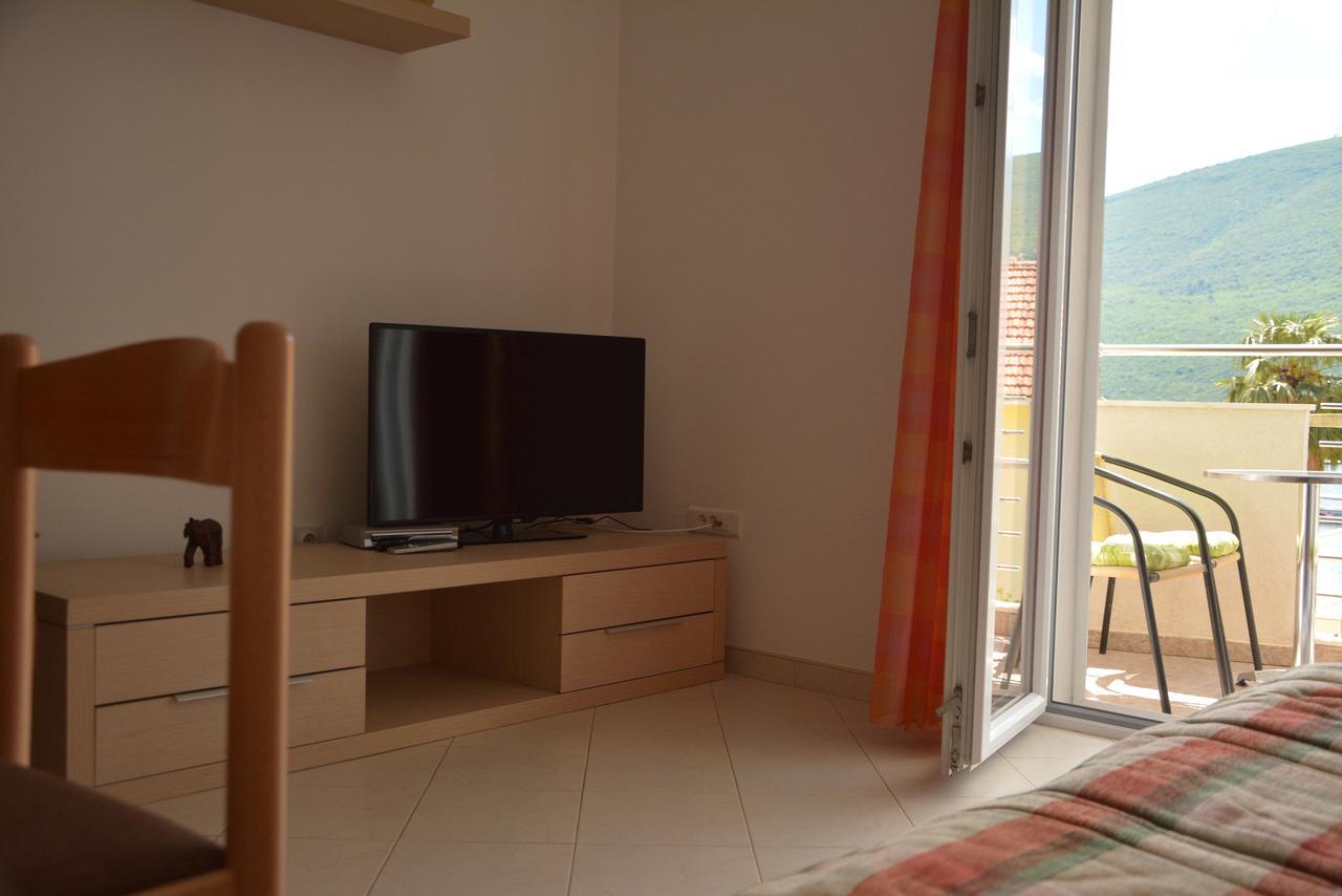 Apartment Dakic Χέρτσεγκ Νόβι Εξωτερικό φωτογραφία