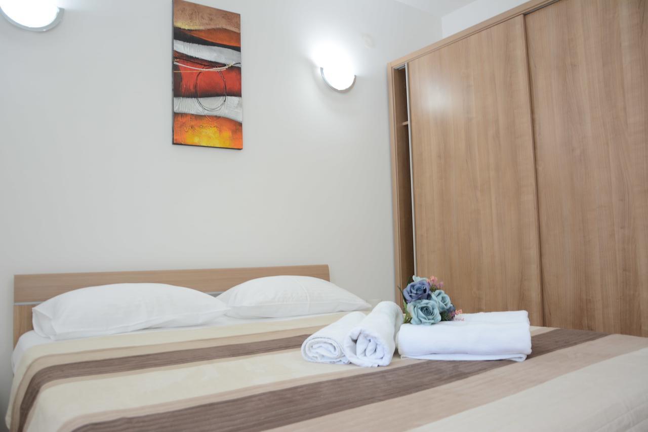 Apartment Dakic Χέρτσεγκ Νόβι Εξωτερικό φωτογραφία